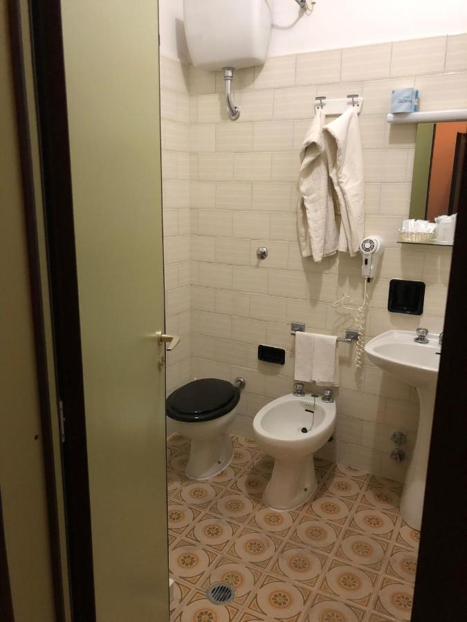 Hotel Пескічі Екстер'єр фото