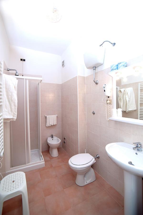 Hotel Пескічі Екстер'єр фото